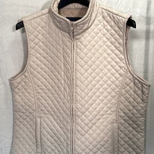 Women's Quilted Creme Colored IZOD Vest ( Petite XL)
